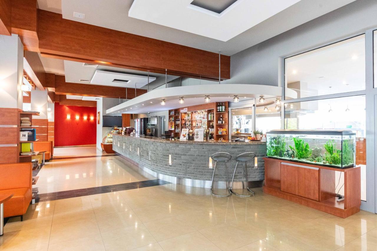 Hotel Perla Poludnia Rytro Bagian luar foto