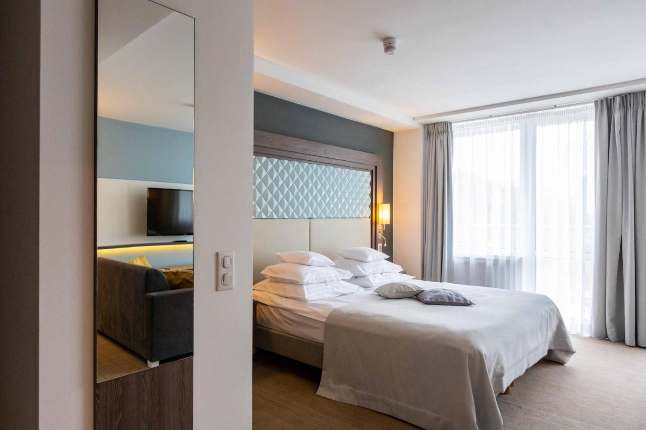 Hotel Perla Poludnia Rytro Bagian luar foto