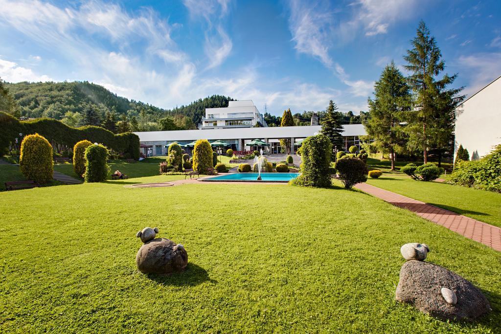 Hotel Perla Poludnia Rytro Bagian luar foto