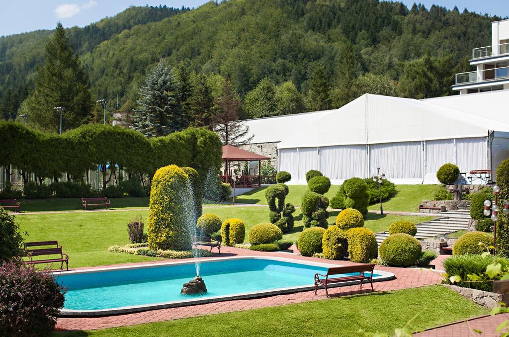 Hotel Perla Poludnia Rytro Bagian luar foto