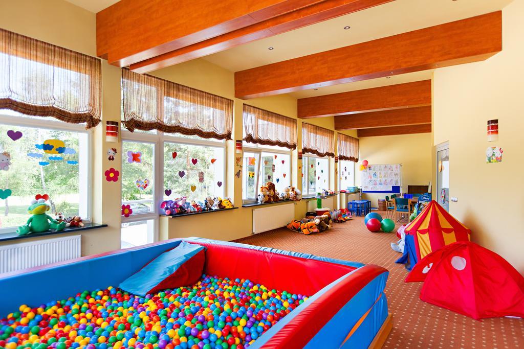 Hotel Perla Poludnia Rytro Bagian luar foto