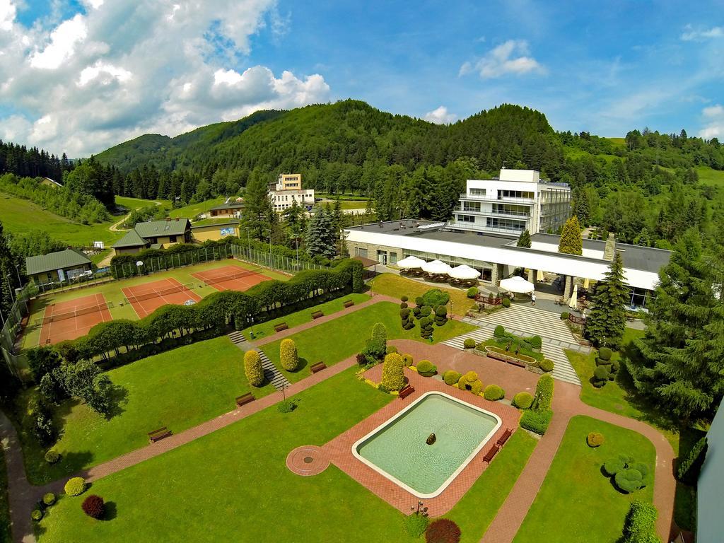 Hotel Perla Poludnia Rytro Bagian luar foto